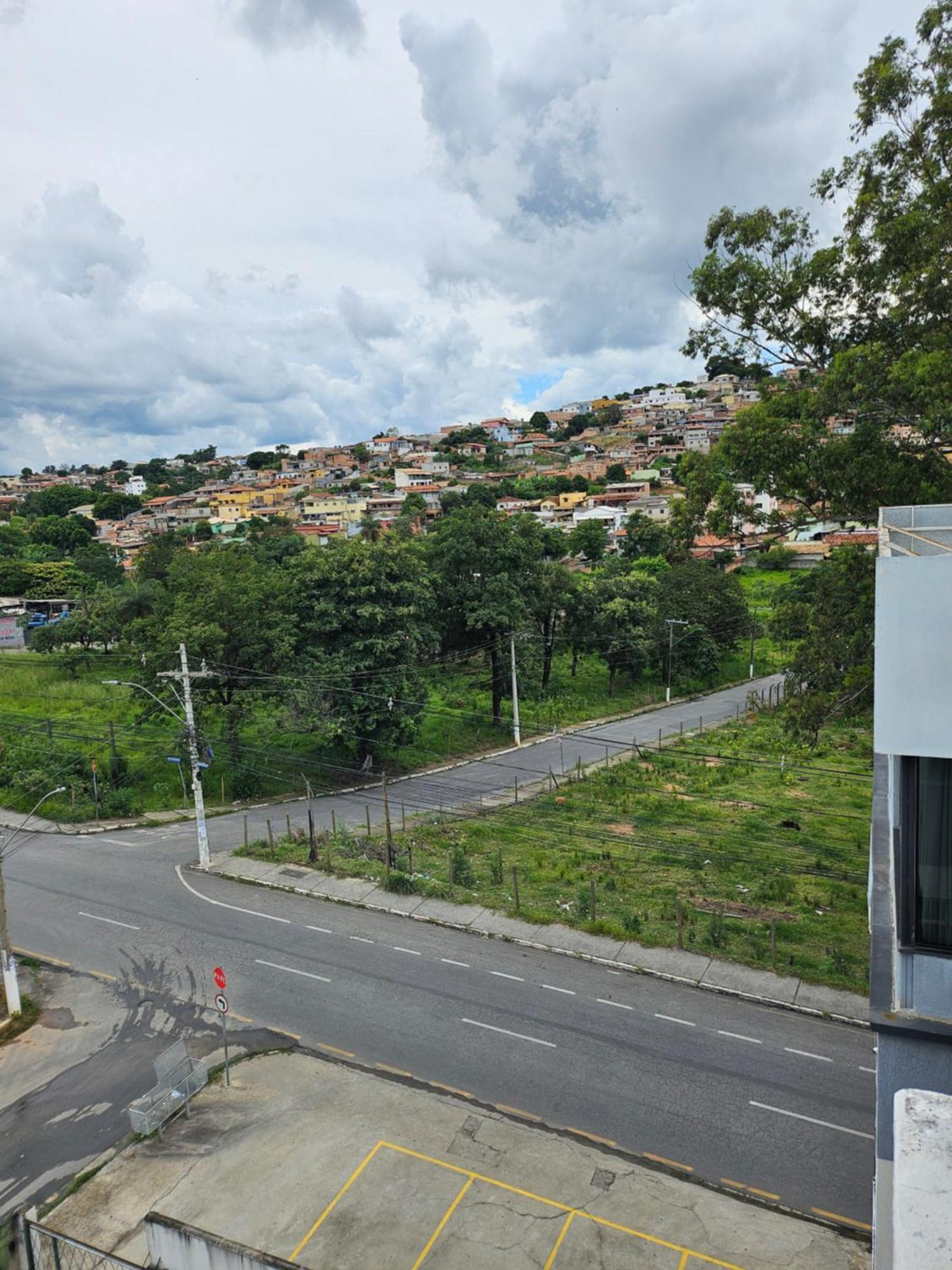 Hotel Avelar Ribeirão das Neves Exterior foto